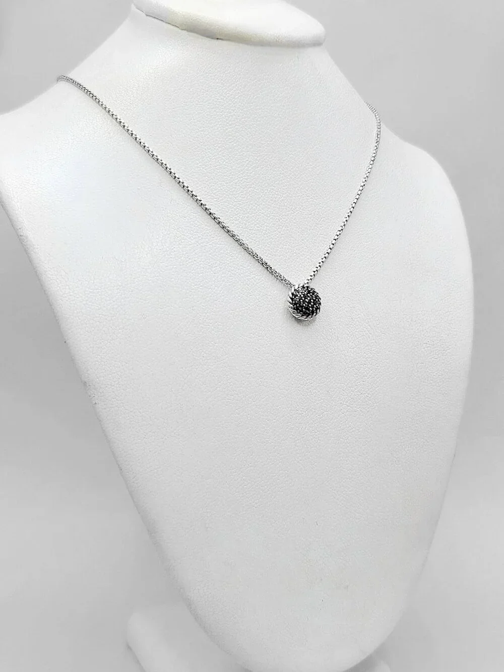 David Yurman Chatelaine Pendant Necklace w/ Pavé Black Diamonds - 17